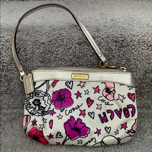 Coach Handbags - Coach Poppy Wristlet